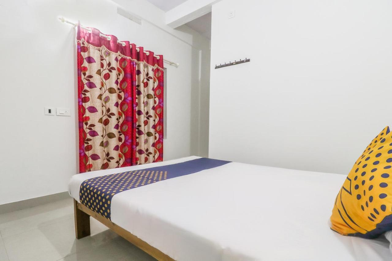 Spot On Rohini Inn Kadampuzha Kottakkal Eksteriør billede